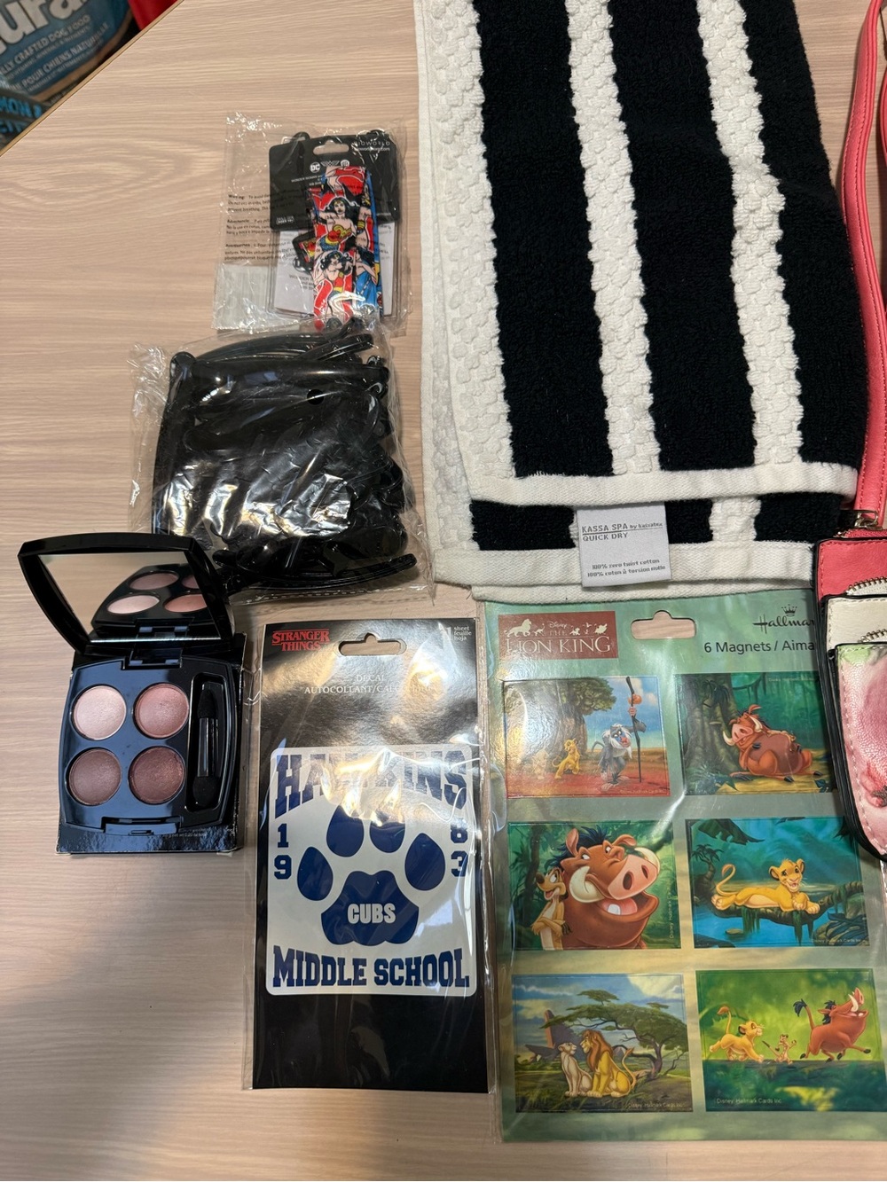 Bundle Of Random Stuff - Picture 2 of 7